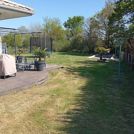 Дом отдыха Location Du Samedi Au Samedi *