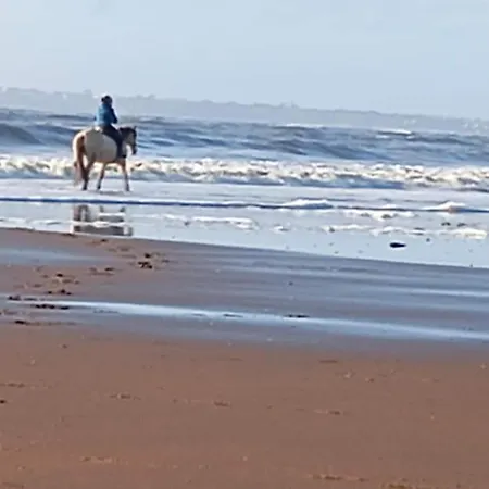 Дом отдыха Location Du Samedi Au Samedi *