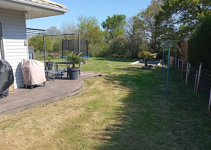 Дом отдыха Location Du Samedi Au Samedi *